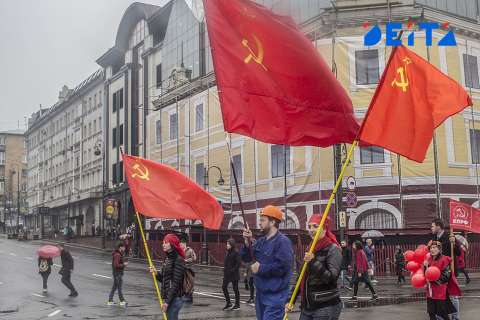Приморских депутатов-пацифистов выгнали из фракции КПРФ