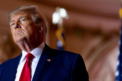 Трамп напомнил, что США могут забрать все природные ресурсы Украины по сделке