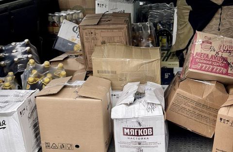 Более 400 литров алкоголя изъяли во Владивостоке перед 1 сентября