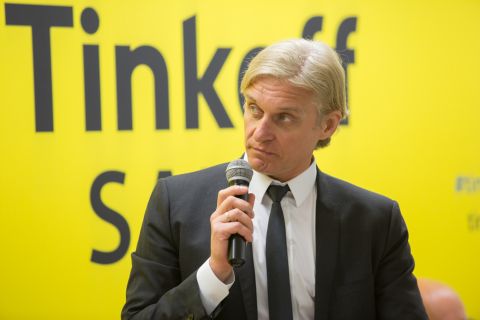 "Кремлёвские тролли" украли отказ Тинькова от российского гражданства