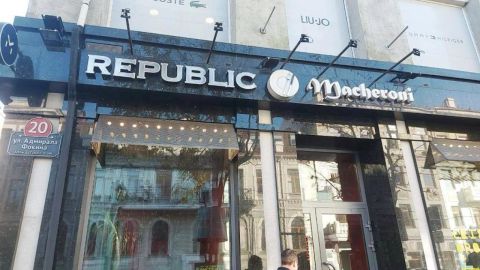 Мухи отдельно, котлеты отдельно: налоговая пошла по ресторанам во Владивостоке