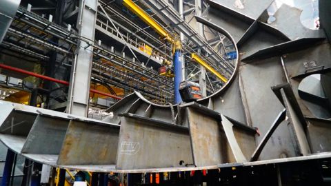 Работникам ОПК доплатят за переезд в другие регионы