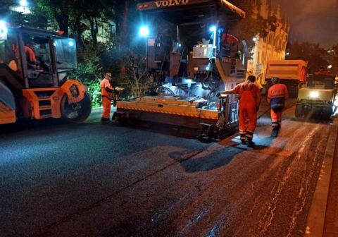 Ремонт дорог и нанесение разметки продолжают во Владивостоке