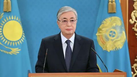 Токаев назвал Россию непобедимой