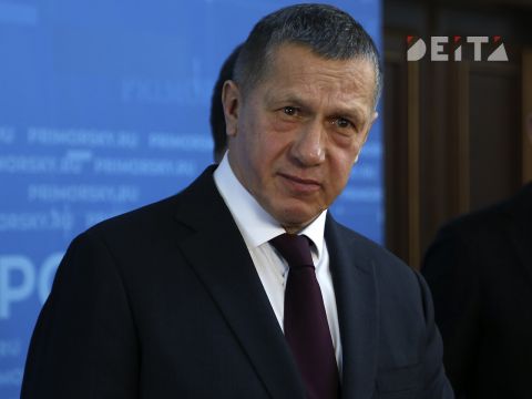 «Надо доработать»: Трутнев прокатился на военном вездеходе в Хабаровске