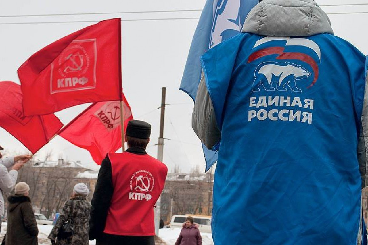 Непотопляемые: эксперты рассказали, убьет ли КПРФ трансфер власти