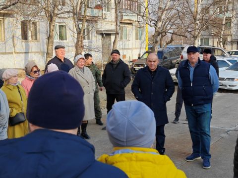Управляющую компанию меняют артемовцы