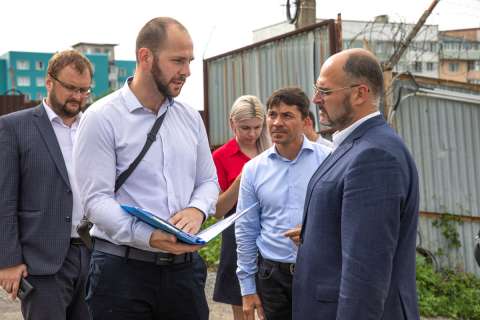 Глава Владивостока дал ряд поручений в ходе рабочей поездки в Первореченском районе
