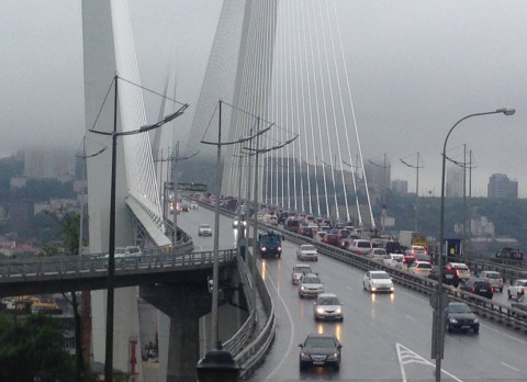 Движение на главных мостах Приморья полностью перекрыто