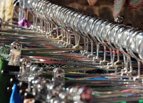 Галстуки Кожемяко пошли в народ: шубу с барского плеча можно купить во Владивостоке