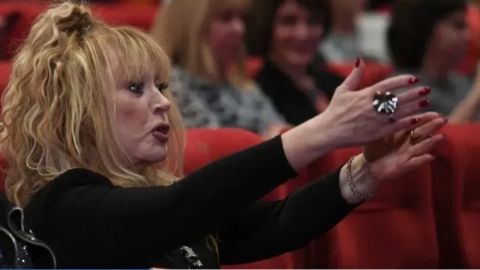 Пугачеву не узнали на прощании с Горбачевым после ее обещания «набить морду»