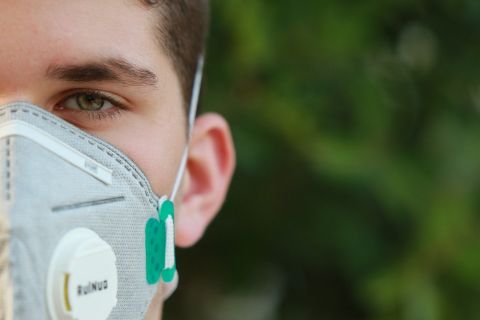 Опасный вирус распространяется по Дальнему Востоку