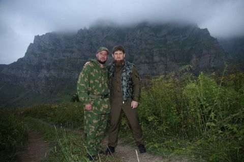 Кадыров поставил своего человека командовать на фронте в ЛНР