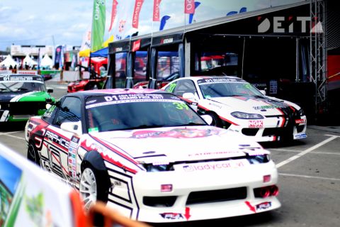 Блогер Эдвард Бил пообещал вернуться в дело после тюрьмы