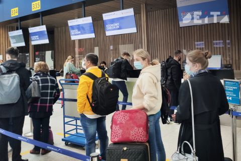 Названы самые востребованные новогодние направления у российских туристов
