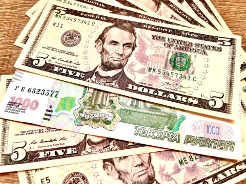 Эксперты спрогнозировали рост рубля до 90