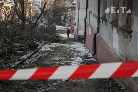 Часть Владивостока обесточена из-за обрушения
