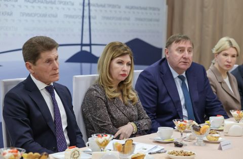 Вопросы людей с ограниченными возможностями обсудили на встрече с губернатором