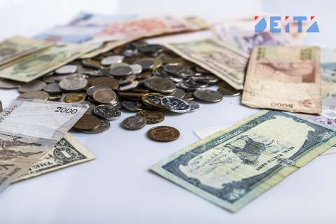 В какой валюте: эксперты рассказали в чем хранить свои сбережения