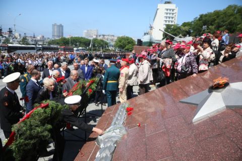 Для генеральной репетиции военного парада центр Владивостока перекроют завтра на семь часов