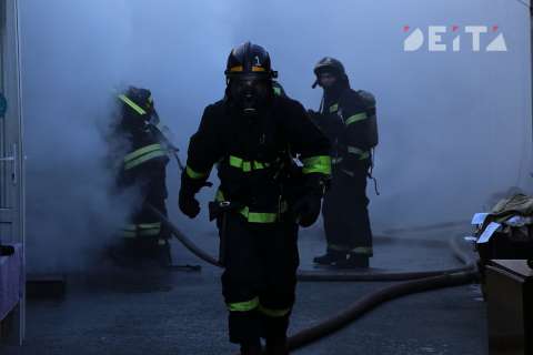 День горящих авто: внедорожник и фура полыхают на дорогах Приморья