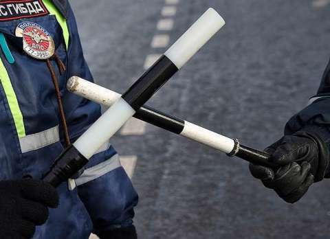 Где ГИБДД имеет право останавливать водителей