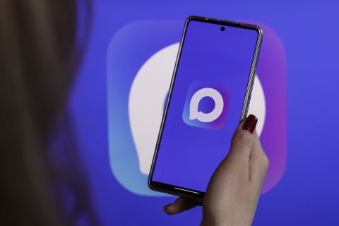 Бумажные справки подросткам заменит QR-код в «Максе»