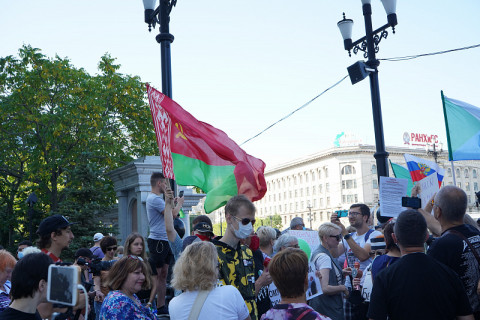 Хабаровск все еще выходит за Фургала против всего плохого