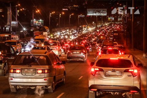 Приусовод устроил аварию в центре Владивостока и сбежал