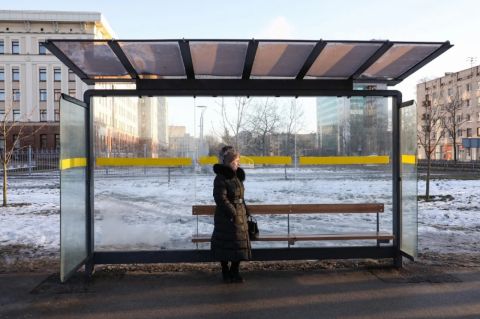 Деньги на ветер: новые остановки не защищают от непогоды