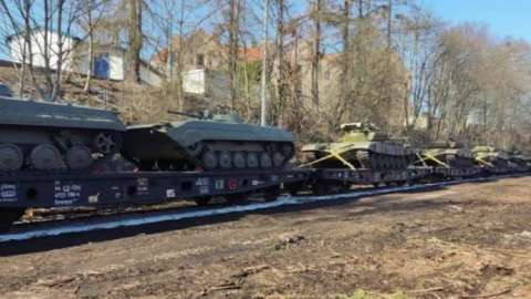 НАТО начинает поставки тяжелой техники на Украину - Подоляка