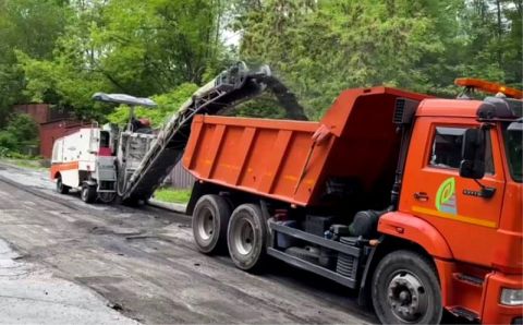 Бригады службы «СГТ» делают Владивосток чище и ровнее