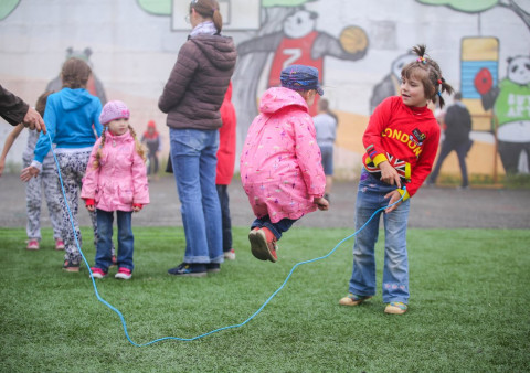 Некоторых россиян хотят освободить от платы за детский сад