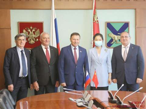 Вместе противостоять современным вызовам