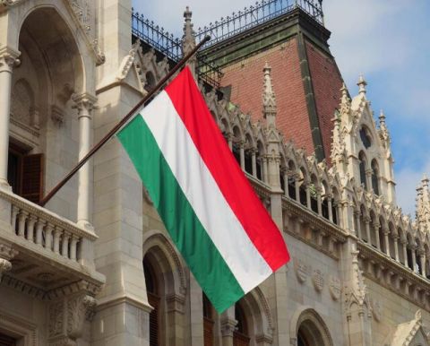 Венгрия помешала Европе выделить деньги для Украины