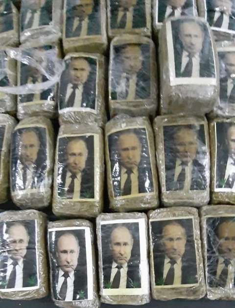 В Ливии задержали партию наркотиков с портретом Путина