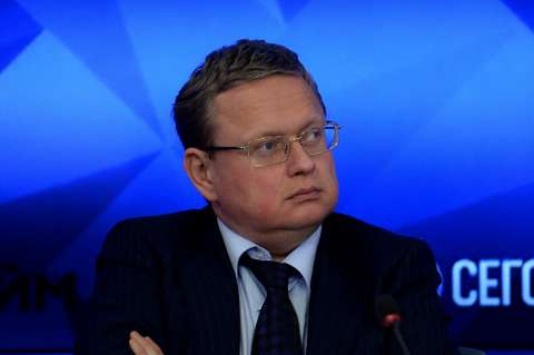 Опасность войны с Украиной сохранится до апреля - Делягин