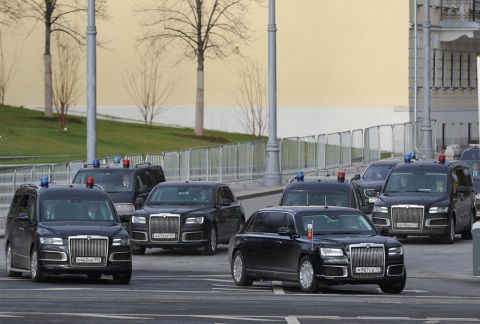 Алиханов похвалил президентский кортеж 