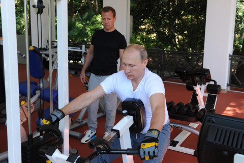 Путин призвал россиян заниматься спортом
