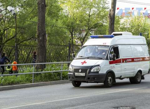 Мертвого тренера нашли в раздевалке спортивной школы в Приморье