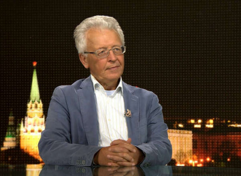 Иначе — нас сомнут: Катасонов призвал срочно переходить на сталинскую модель экономики