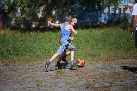 Уголовное дело возбуждено по факту падения футбольных ворот на мальчика во Владивостоке