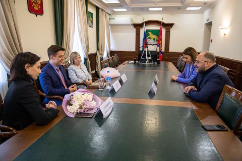 Школьник из Владивостока одержал победу во всемирном конкурсе по китайскому языку 