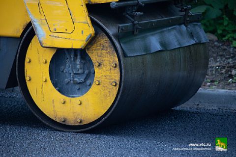 Администрация Владивостока определилась с подрядчиком для комплексного ремонта дорог