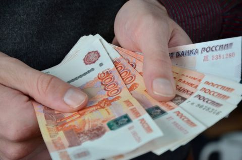 Семейная налоговая выплата: россиянам напомнили ключевые условия и расчёты