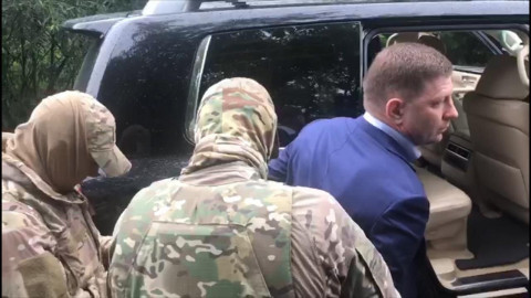 ФСБ задержала губернатора Хабаровского края Фургала по подозрению в убийстве