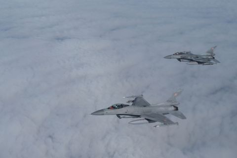 Аэродромы для F-16 за пределами Украины станут законной целью российской армии – Картаполов
