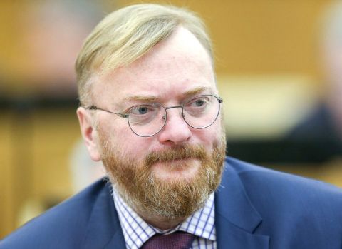 Милонов поделился знанием по выявлению геев за рулем