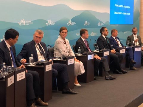 Сильный бизнес выступает на ВЭФ: примеры успешных компаний