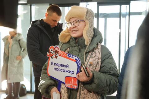 Первые пассажирские автобусы пересекли Амур 